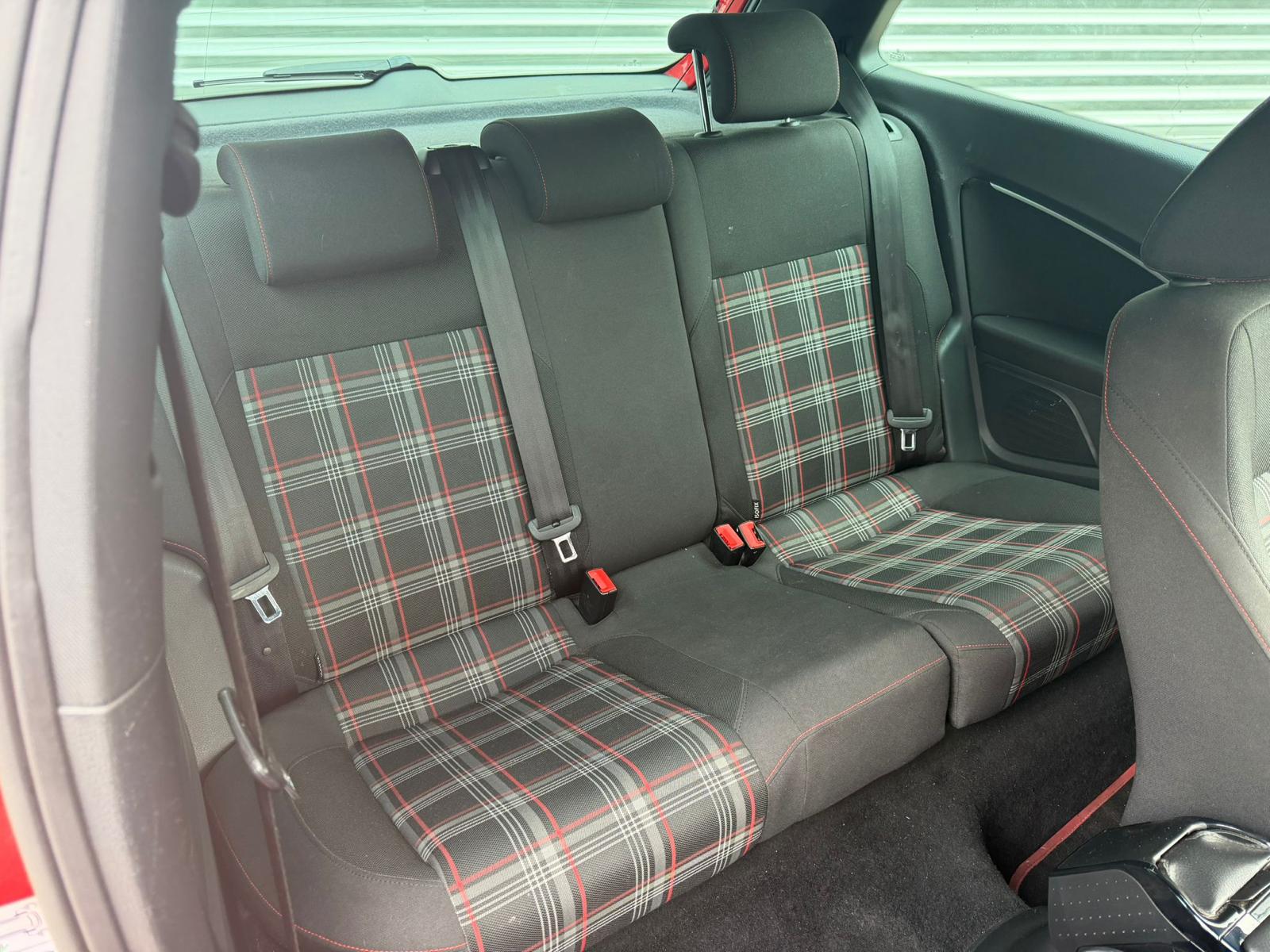 2016 Volkswagen Polo GTi - Image 9