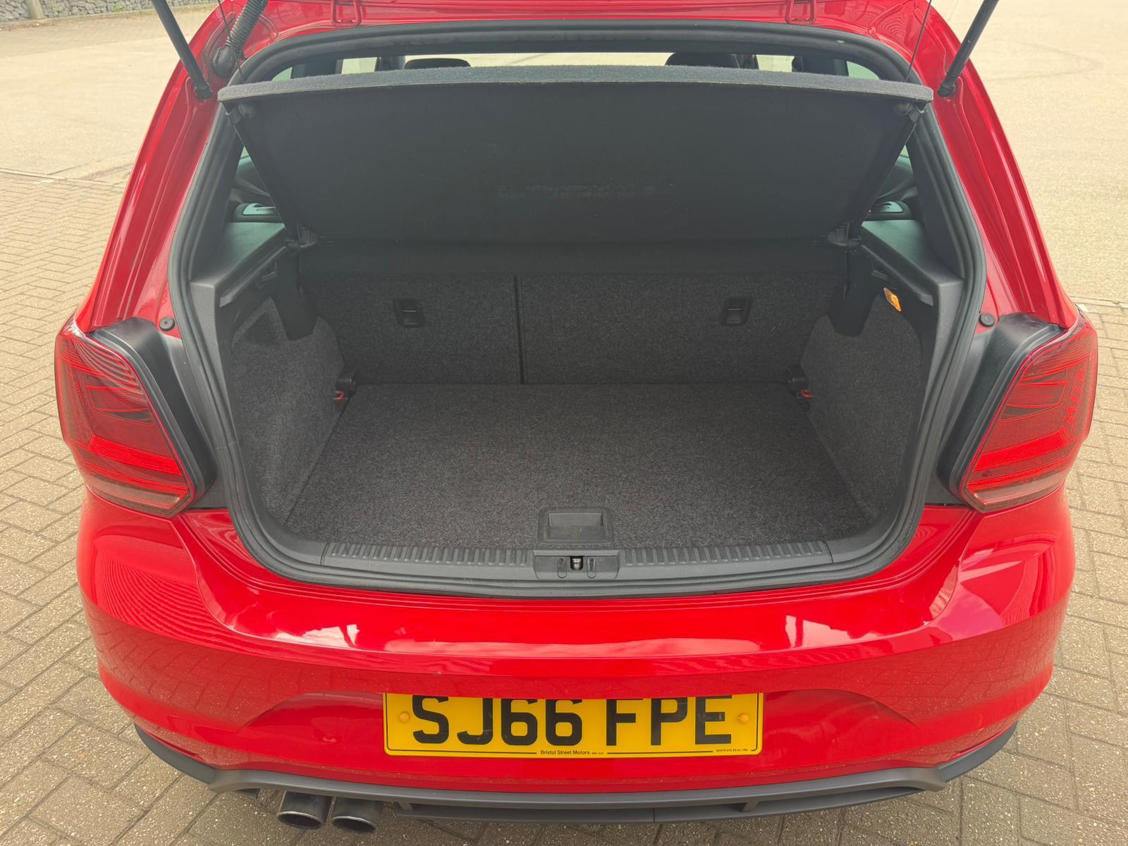 2016 Volkswagen Polo GTi - Image 7