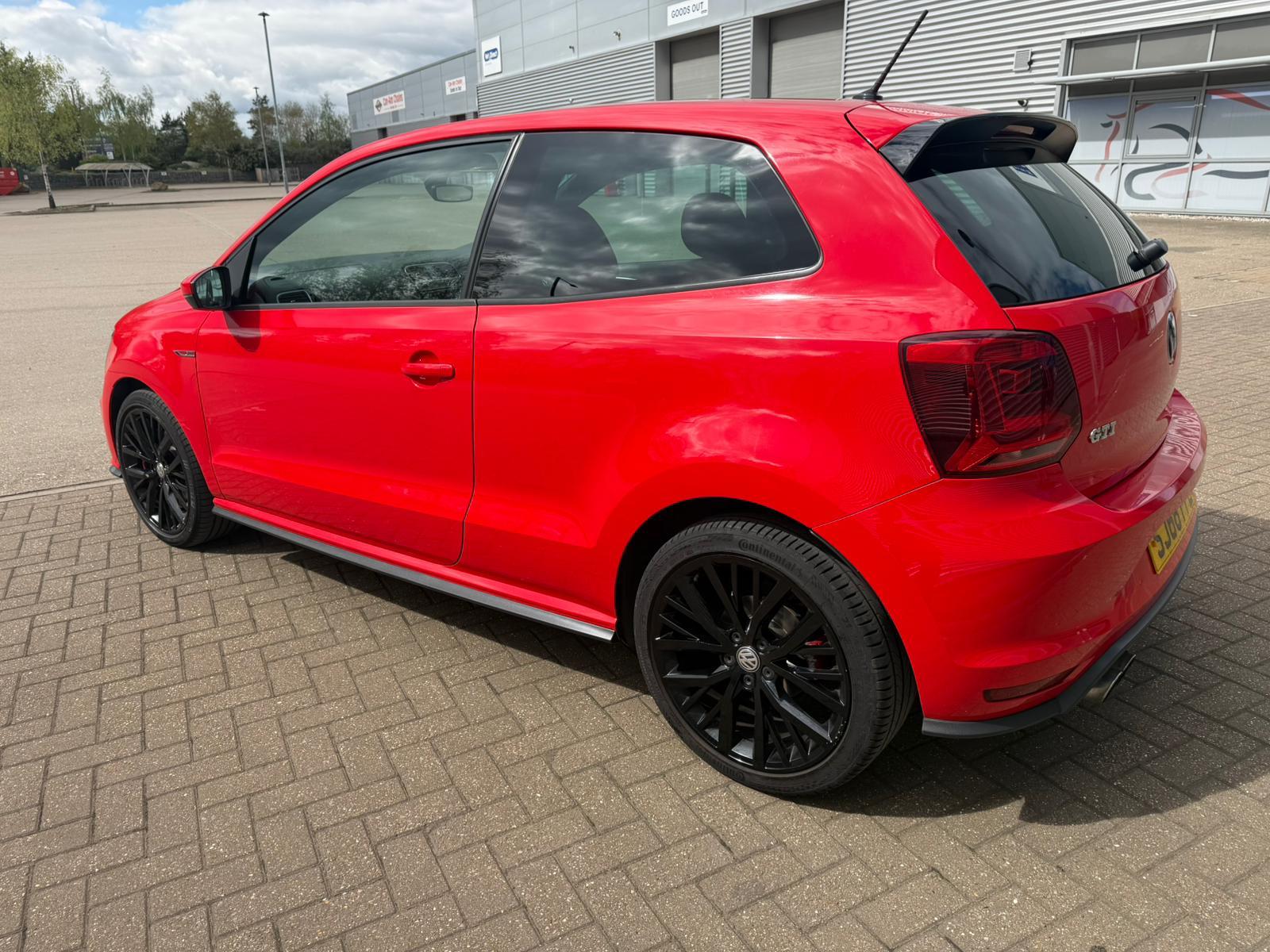 2016 Volkswagen Polo GTi - Image 6