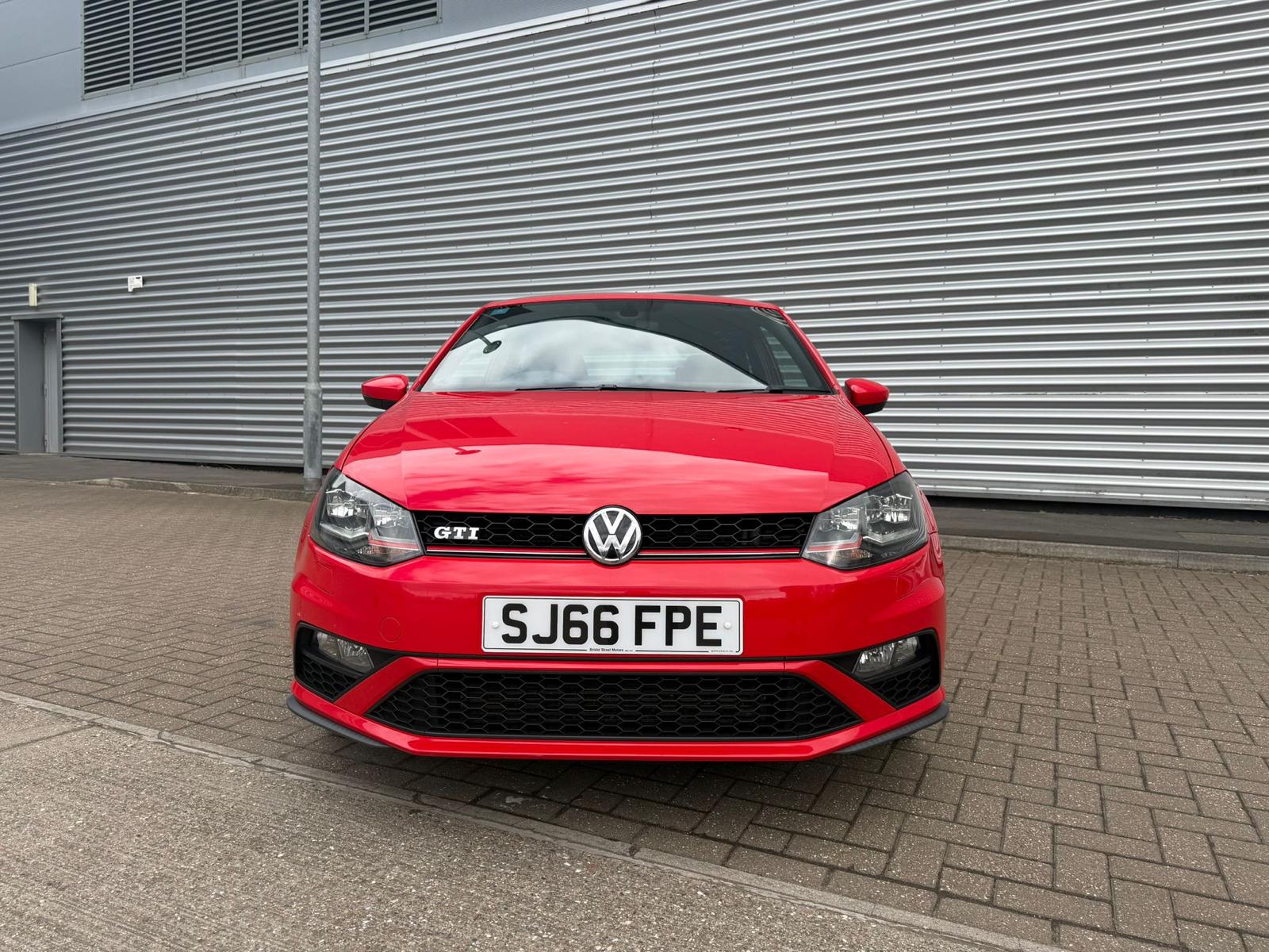 2016 Volkswagen Polo GTi - Image 17